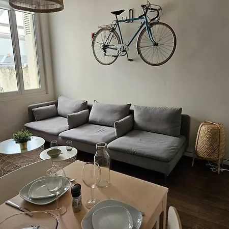 Arago1 - Centre Sur Jardin Appartement *
