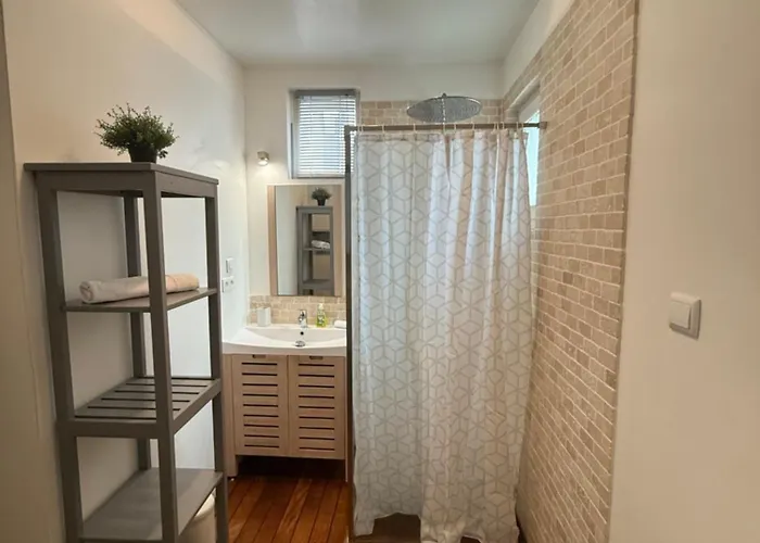 Apartament Arago1 - Centre Sur Jardin Tours